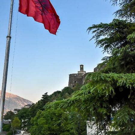 Hotel Sofra Gjirokastër Екстериор снимка