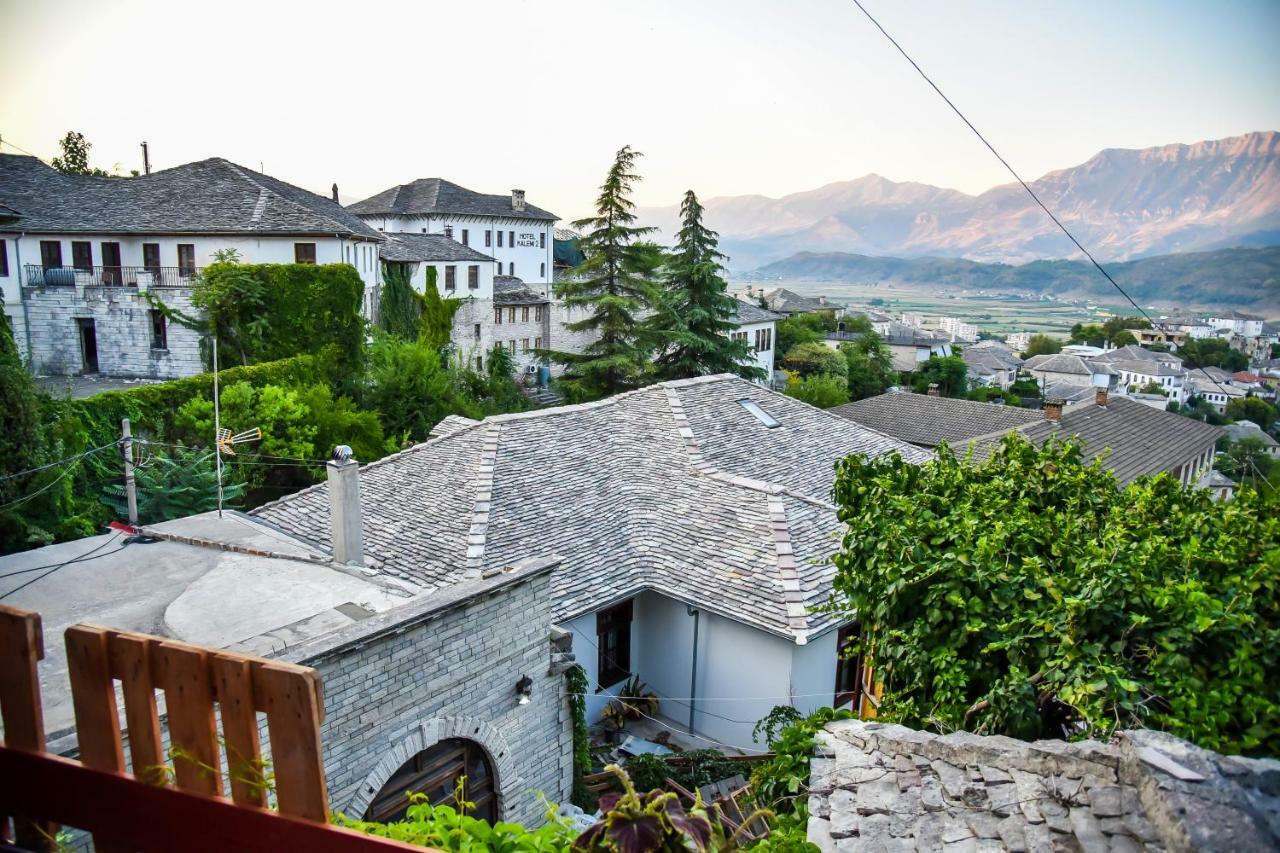 Hotel Sofra Gjirokastër Екстериор снимка